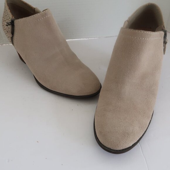 Dr. Scholl's Leather Casual Women Donavan Ankle Boot Size 10 Color Taupe - Picture 1 of 15